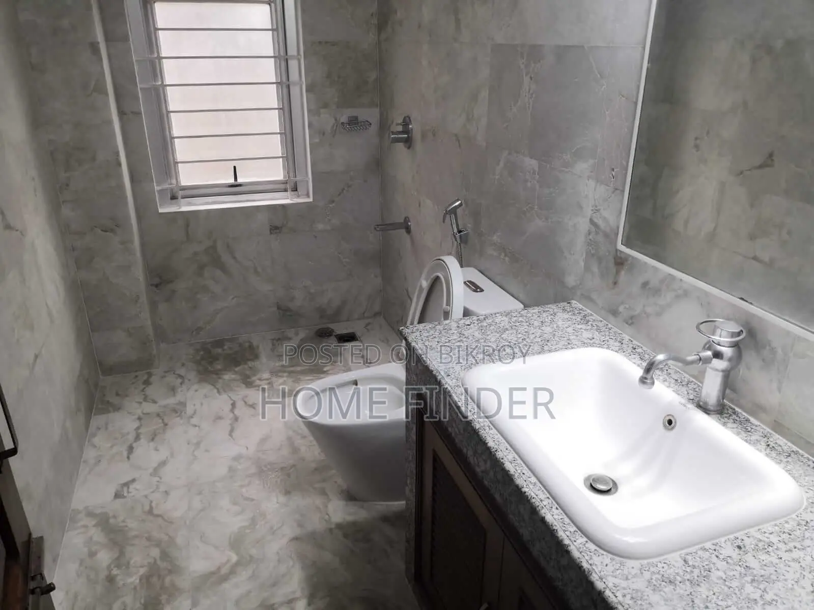 3Bed-2800 SqFt Apt: (TO-LET) In GULSHAN 2