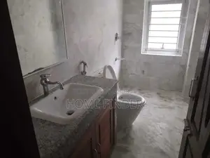 3Bed-2800 SqFt Apt: (TO-LET) In GULSHAN 2