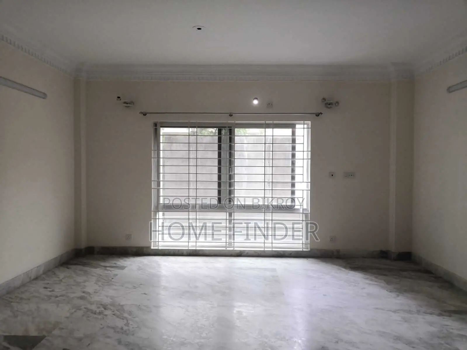 3Bed-2800 SqFt Apt: (TO-LET) In GULSHAN 2