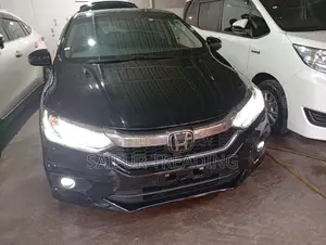 Honda Grace EX BLACK 2020