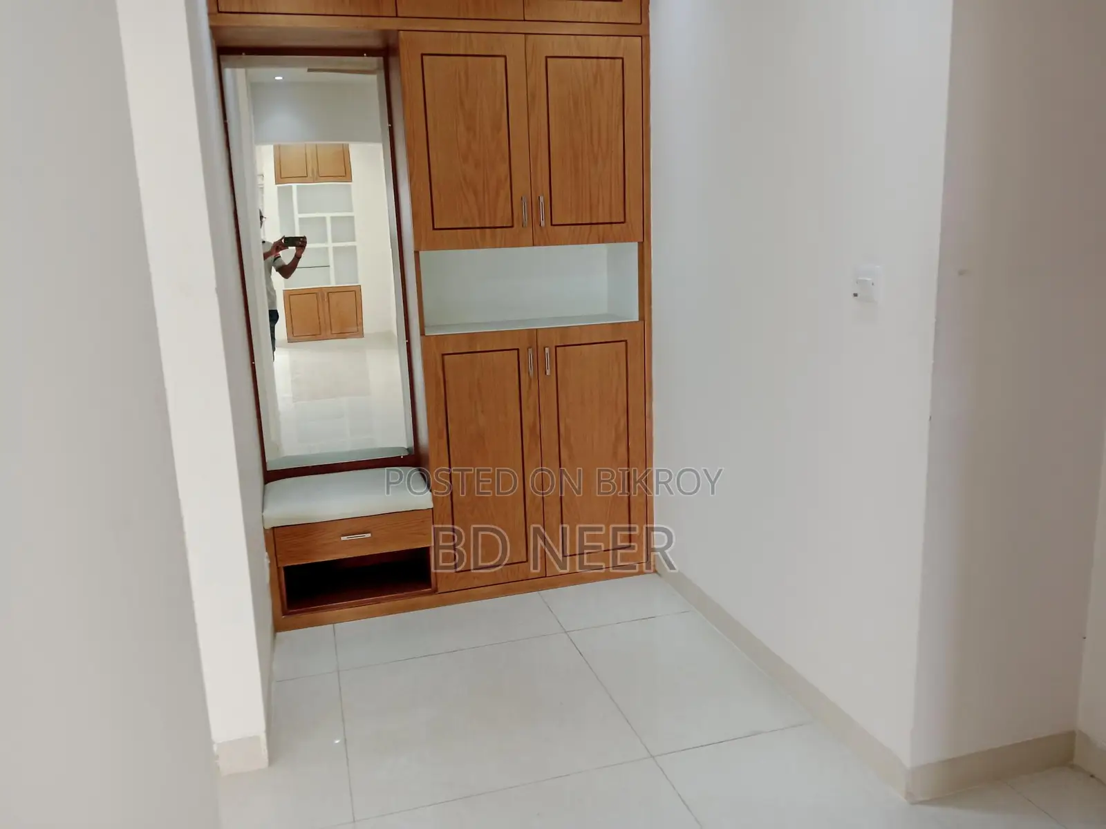 Very well semi furnish 4 Bed room have gym apt rent in Gulshan 1