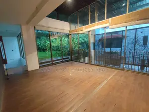 নর্থ গুলশান বিলাসবহুল (১০,০০০ বর্গফুট) স্বতন্ত্র বাড়ি ভাড়া