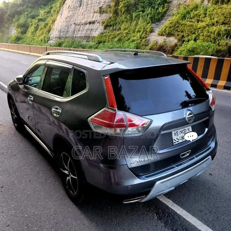 নিসান এক্স-ট্রেইল প্যানোরামিক সানরুফ ২০১৬