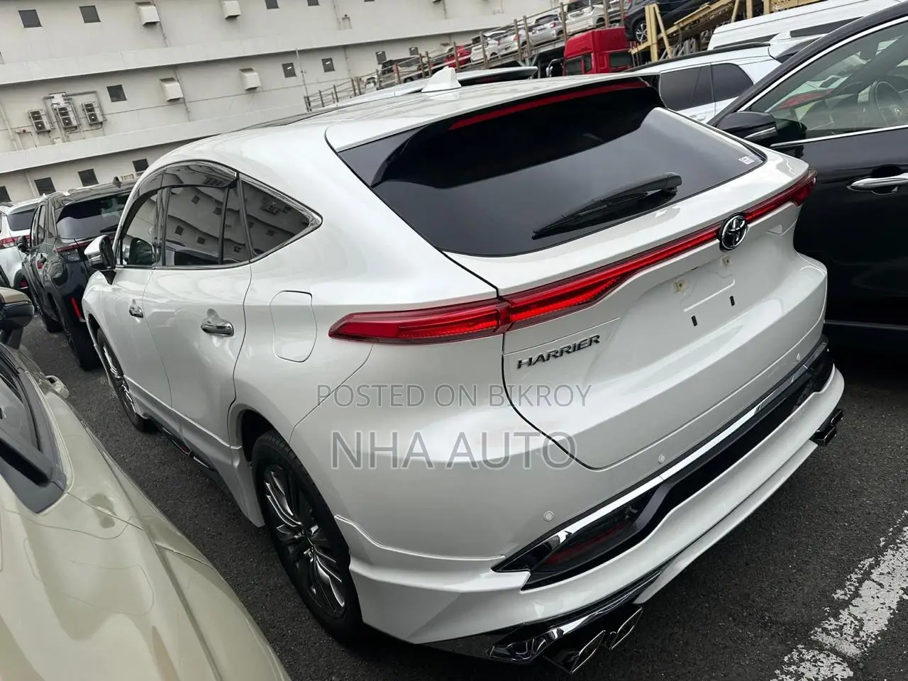 Toyota Harrier Z LEATHER NONHYBRID 2021