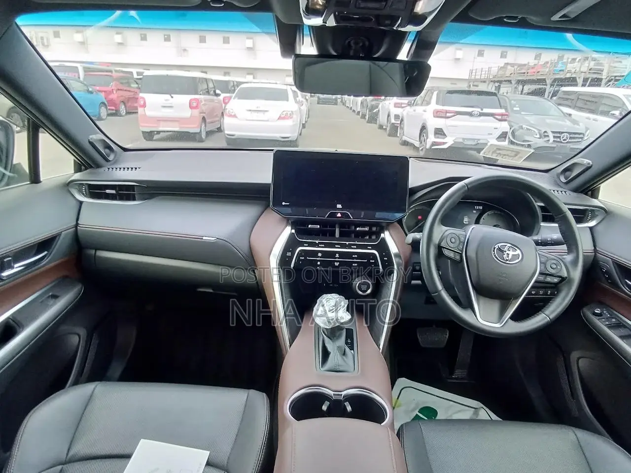 Toyota Harrier Z LEATHER NONHYBRID 2021
