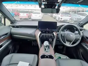Toyota Harrier Z LEATHER NONHYBRID 2021