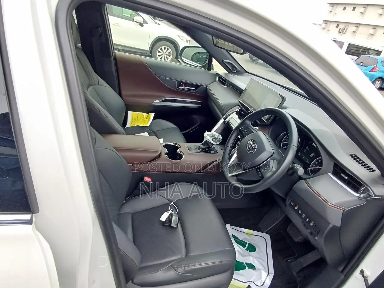 Toyota Harrier Z LEATHER NONHYBRID 2021