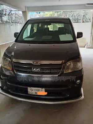 Toyota Noah x 2003
