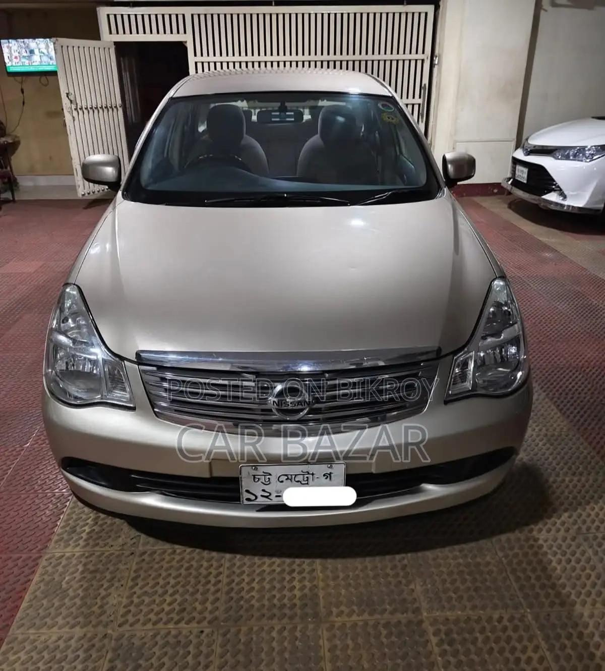 Nissan Bluebird 2007 Gold