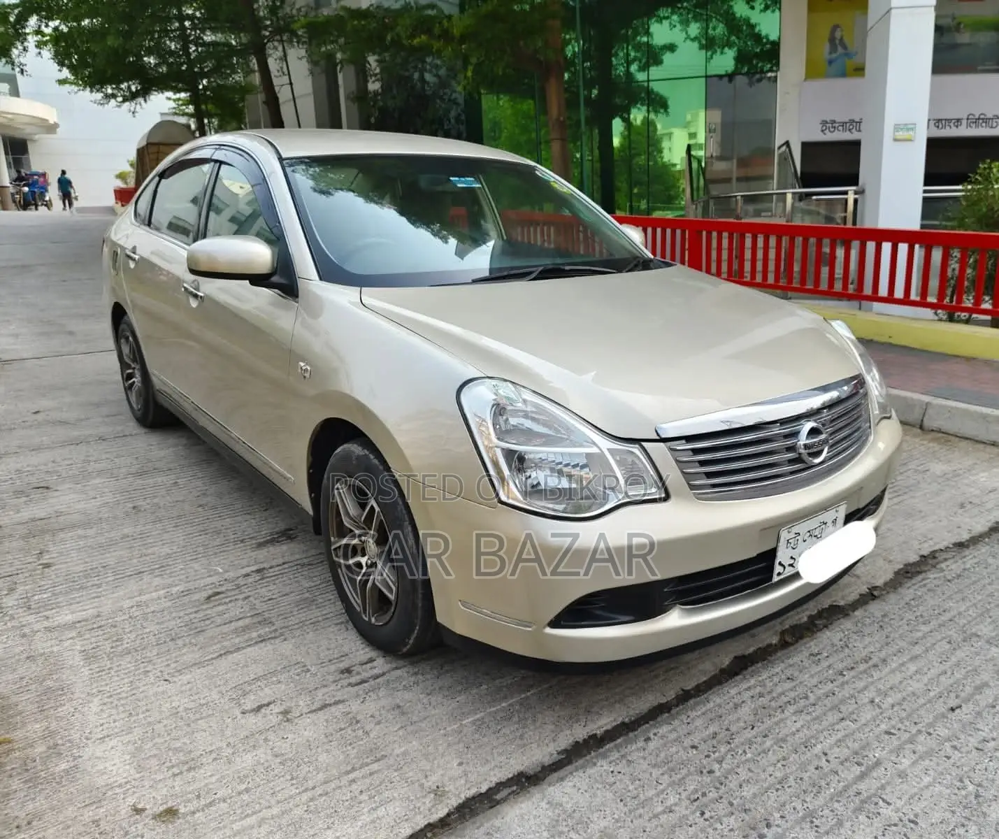 Nissan Bluebird 2007 Gold