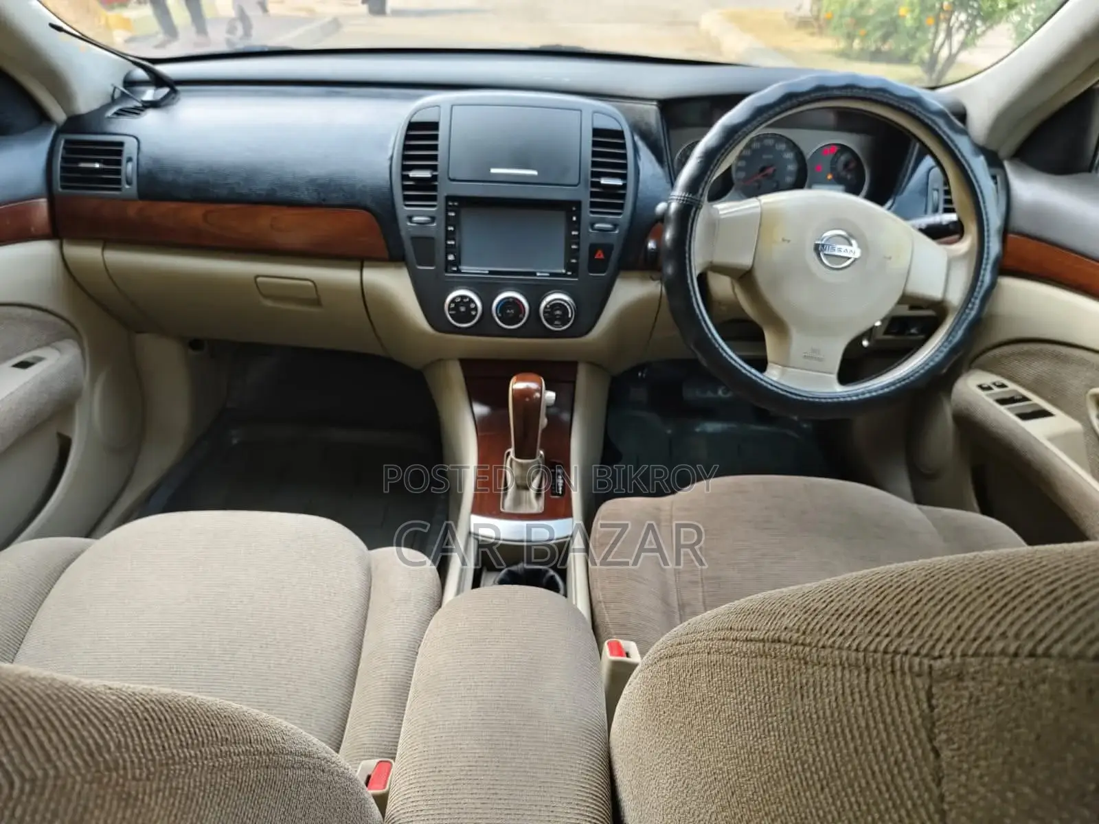 Nissan Bluebird 2007 Gold