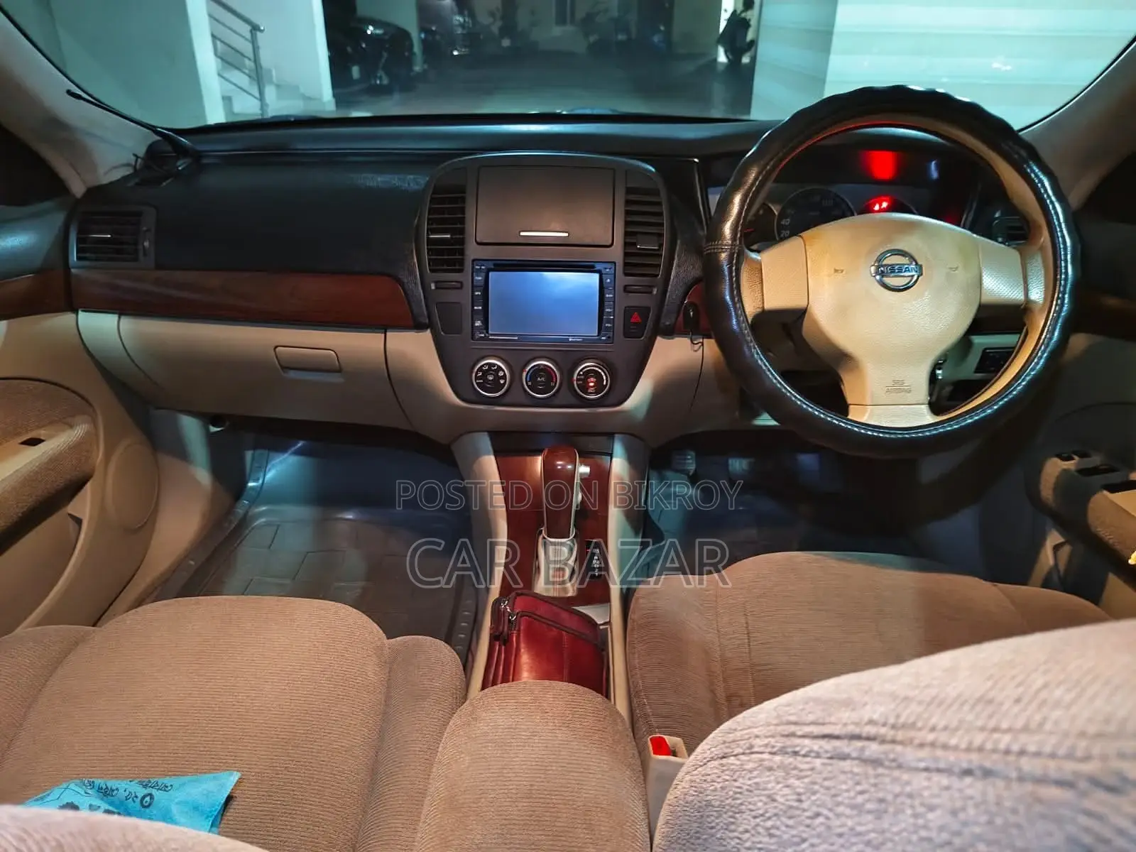 Nissan Bluebird 2007 Gold