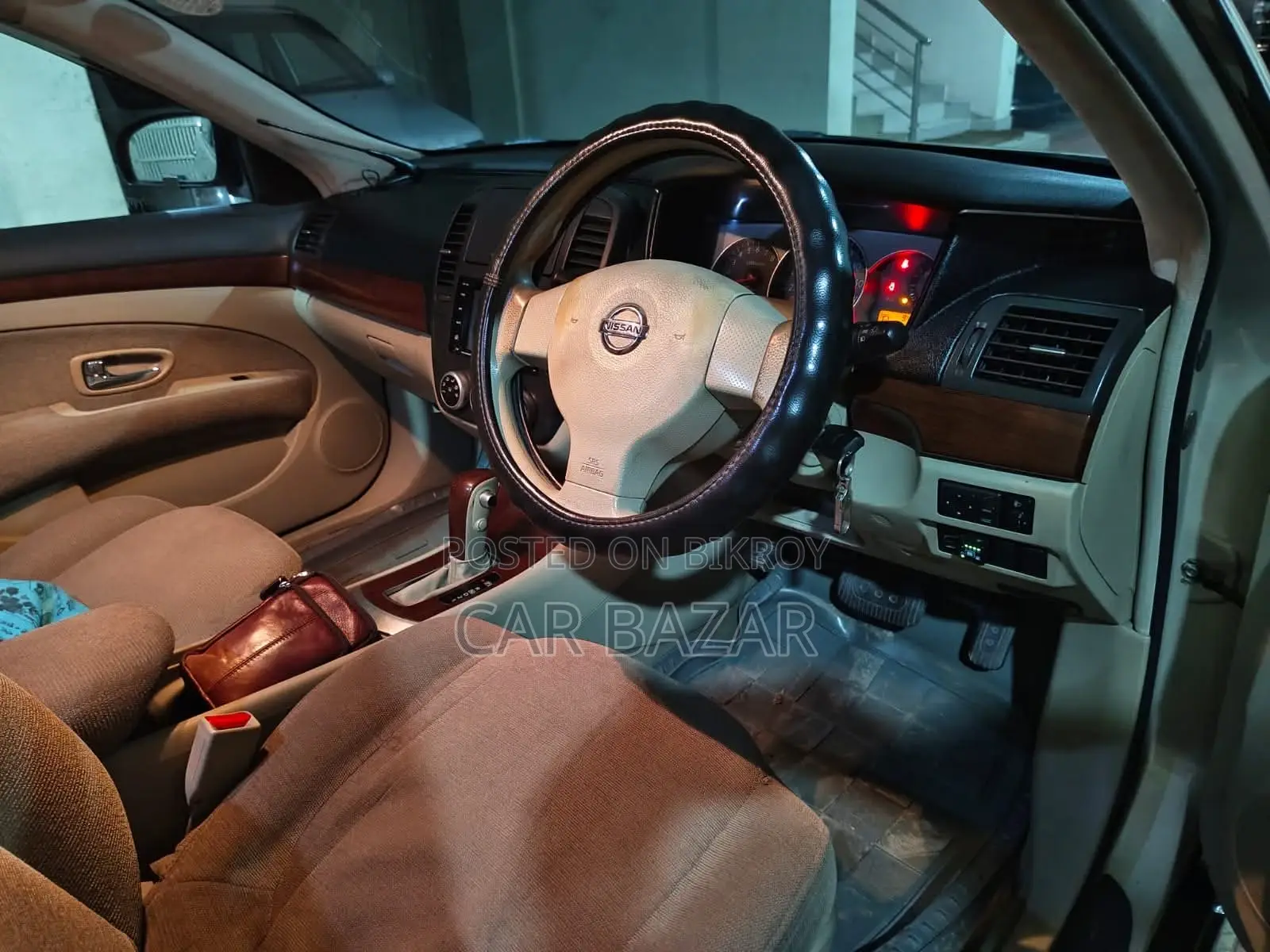 Nissan Bluebird 2007 Gold