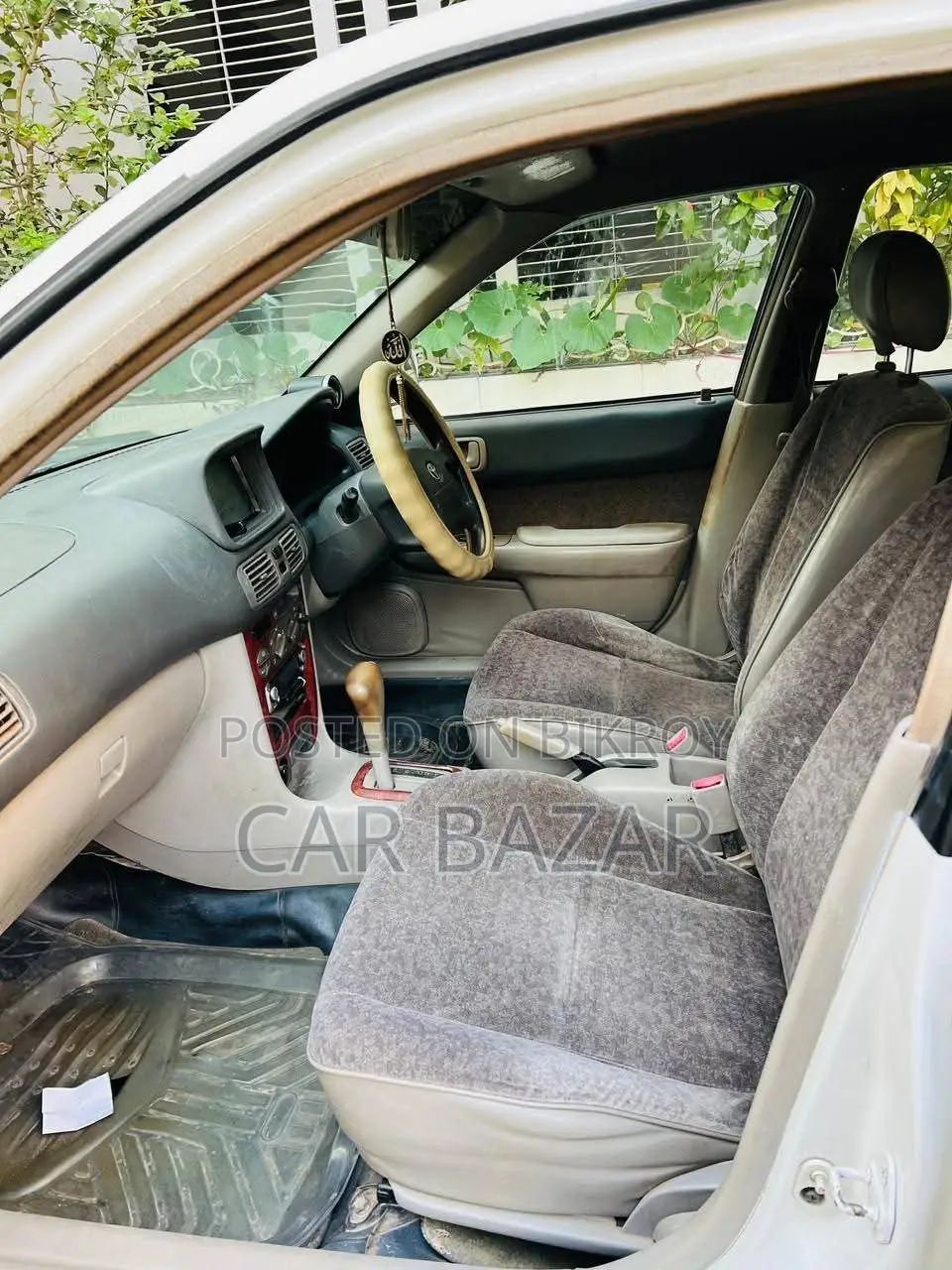 টয়োটা করোল্লা এক্সই সেলুন ১১০ ১৯৯৯