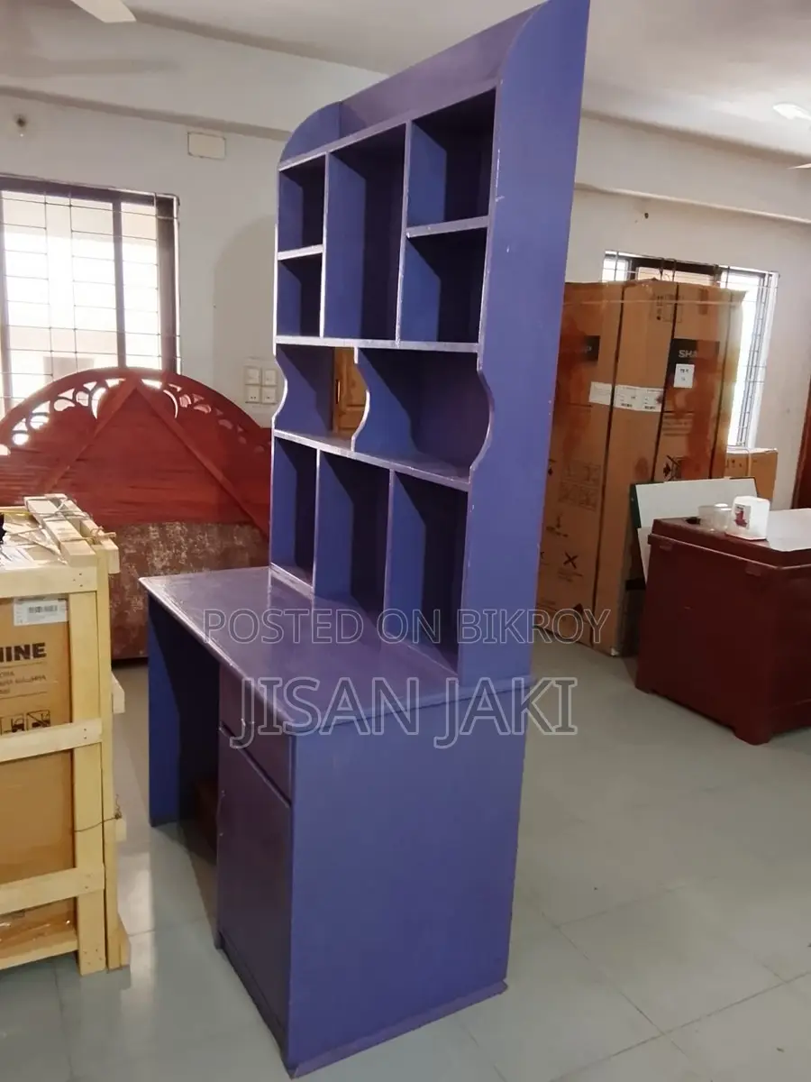 Reading Table