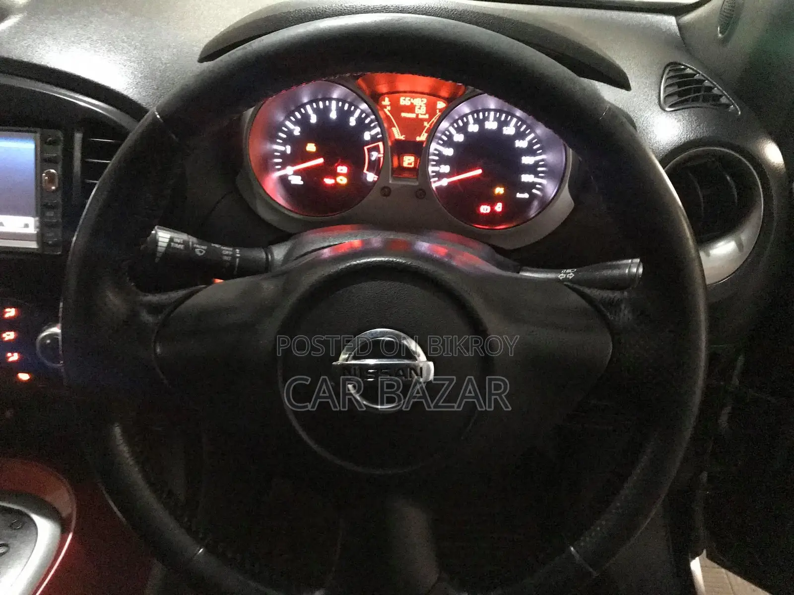 Nissan Juke G PUSH CANDY WIN 2011