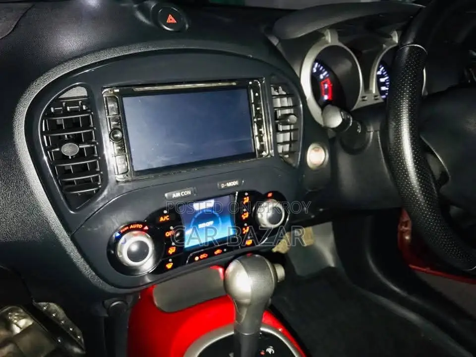 Nissan Juke G PUSH CANDY WIN 2011