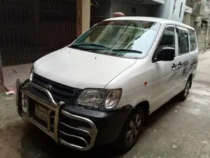 টয়োটা নোয়া কেআর৪২ ম্যানুয়াল গিয়ার ২০০৬