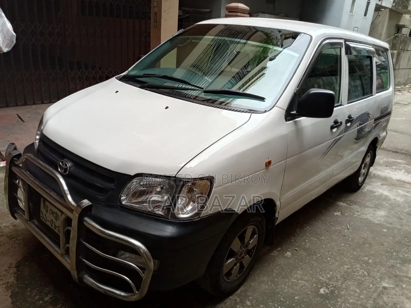 টয়োটা নোয়া কেআর৪২ ম্যানুয়াল গিয়ার ২০০৬