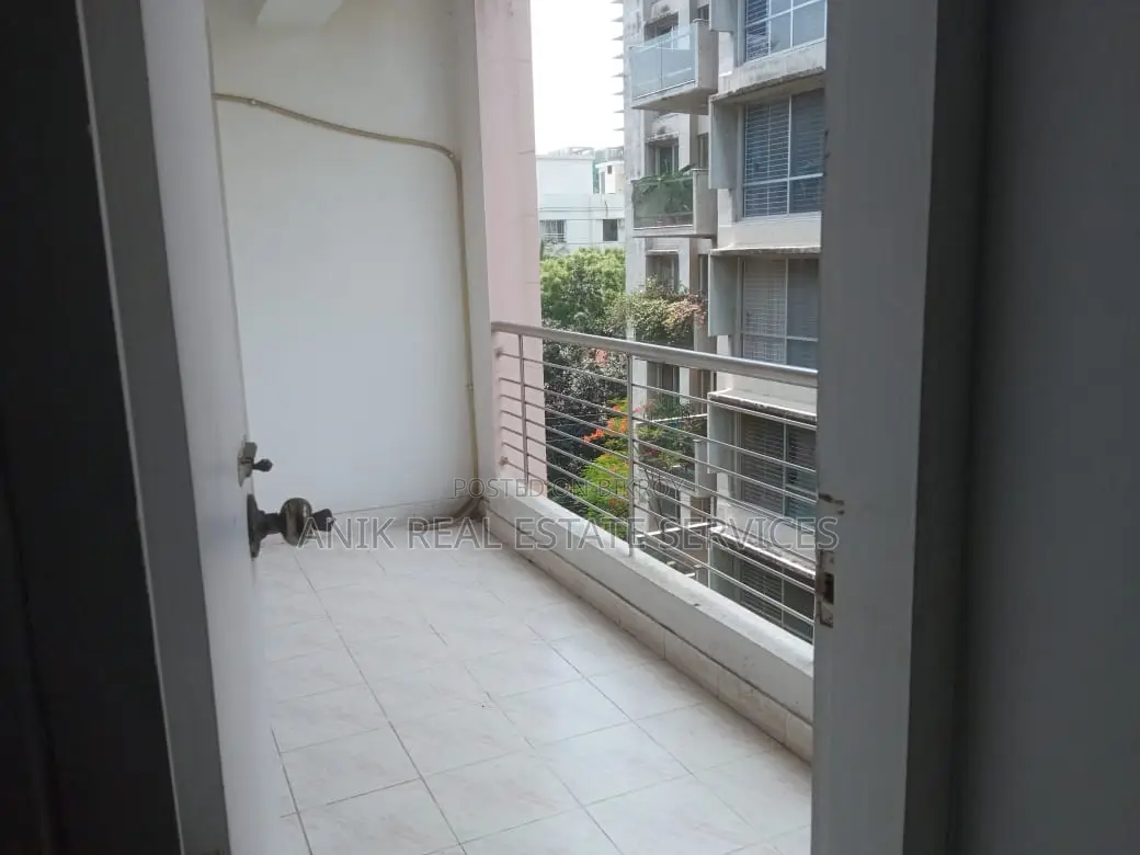 Fully furnish long & short term apt rent In Gulshan