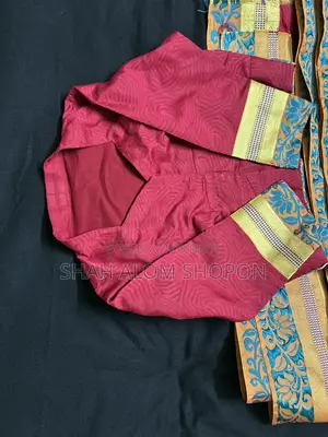 কাতান শাড়ি
