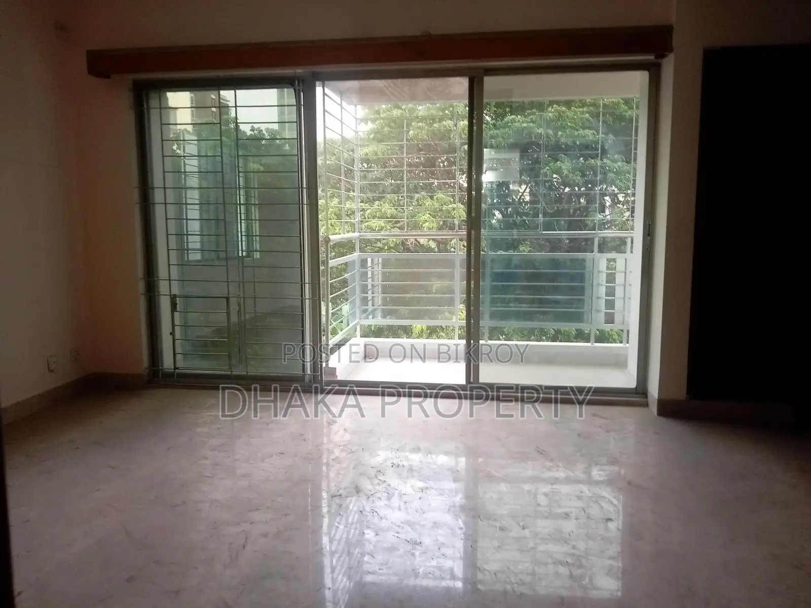 গুলশান-২ এ ৪-বেডরুমের এক্সক্লুসিভ অ্যাপার্টমেন্ট ভাড়া
