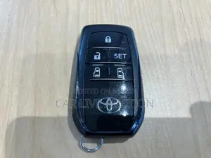 Toyota Sienta Hybrid X package 2021