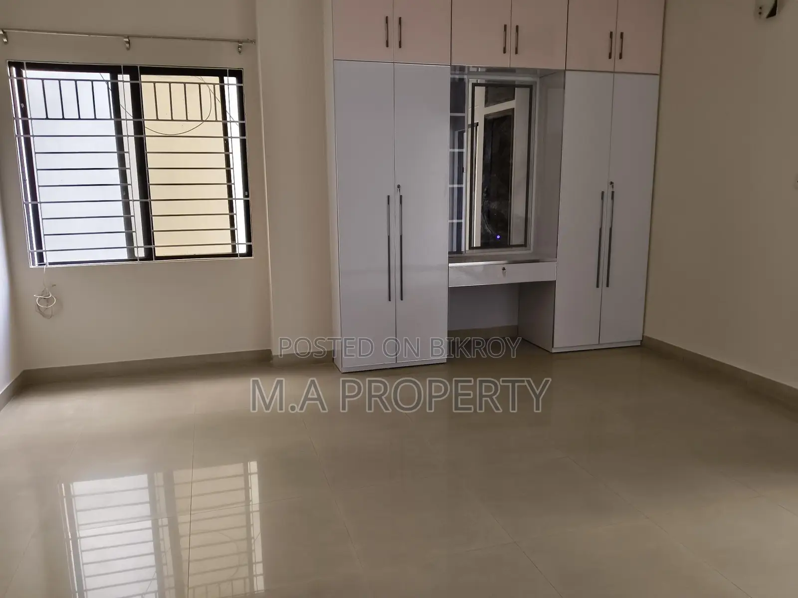 4-Bed Apt Rent in Gulshan Medal 3500sft 2-Carpark