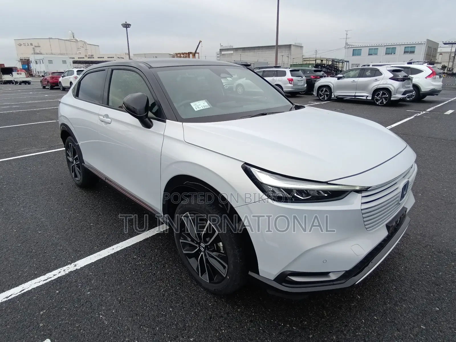 Honda Vezel E:HEV PLAY MOONROOF 2021