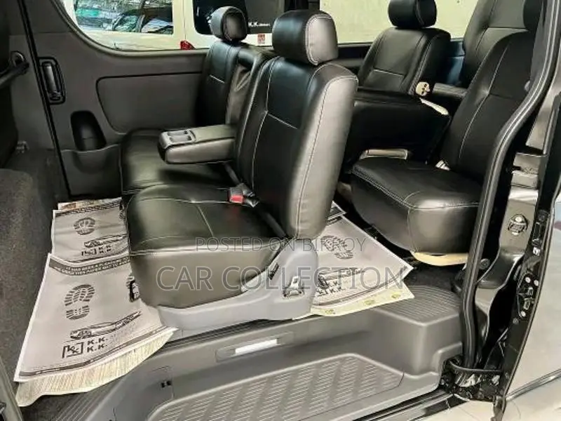 Toyota Hiace Super GL 2021