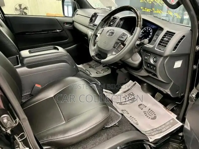 Toyota Hiace Super GL 2021