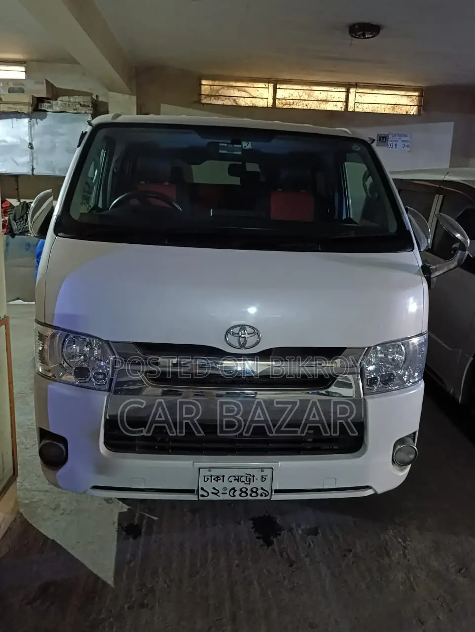 Toyota Hiace SUPER GL REGUIS AC 2018