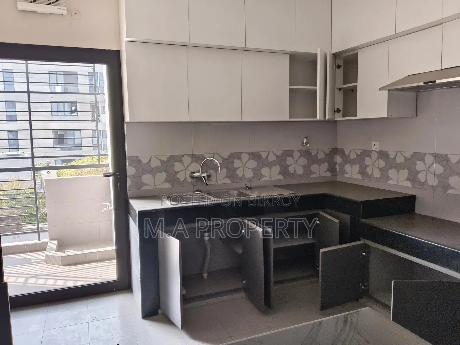 Rent Brand New Apartment 3 Bedroom 2-Carpark Gym+Swim Gulshan