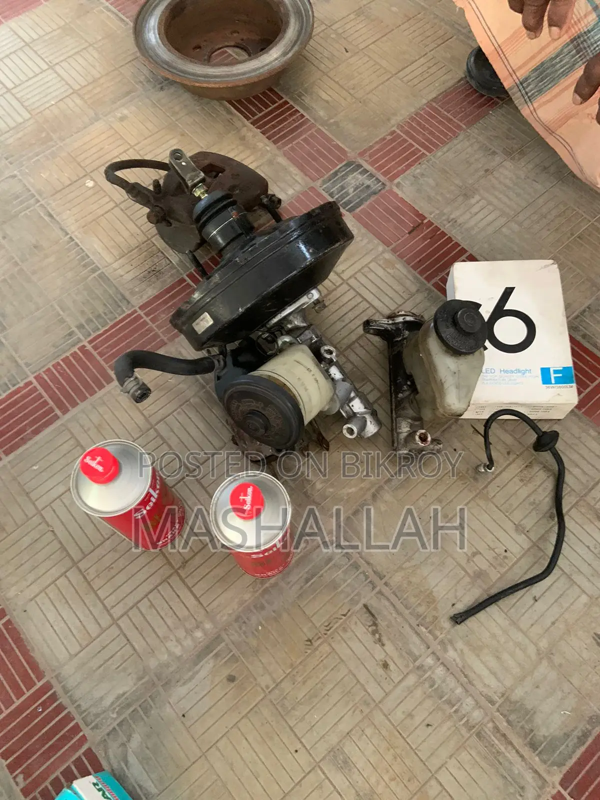 Urgent sale: Brake Booster and Master Cylinder