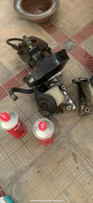 Urgent sale: Brake Booster and Master Cylinder