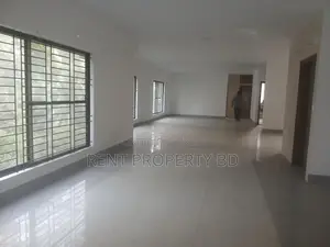গুলশানে ৩৫২০ বর্গফুটের অফিস স্পেস ভাড়া
