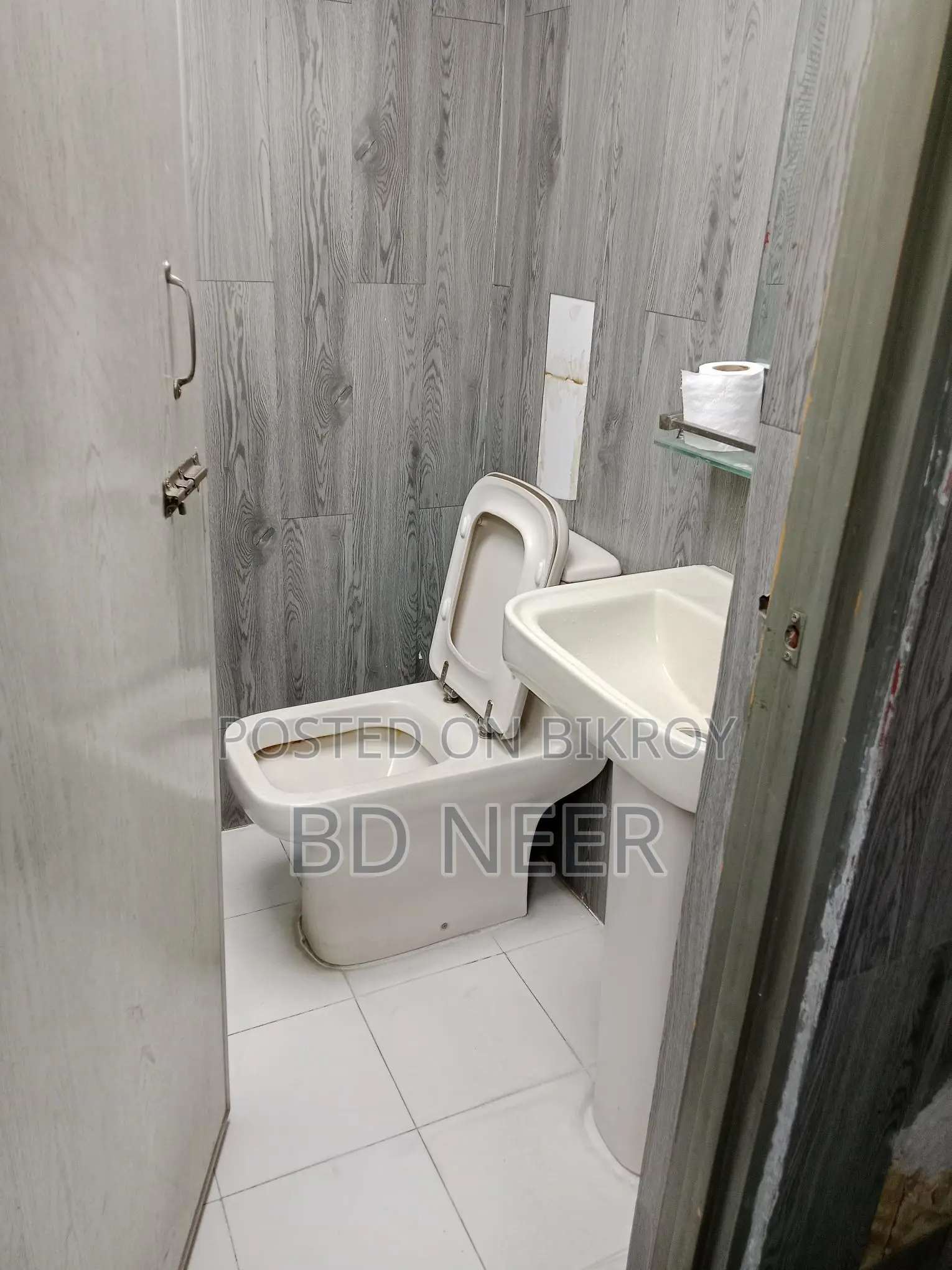 commercial full furnish office space available in Gulshan
