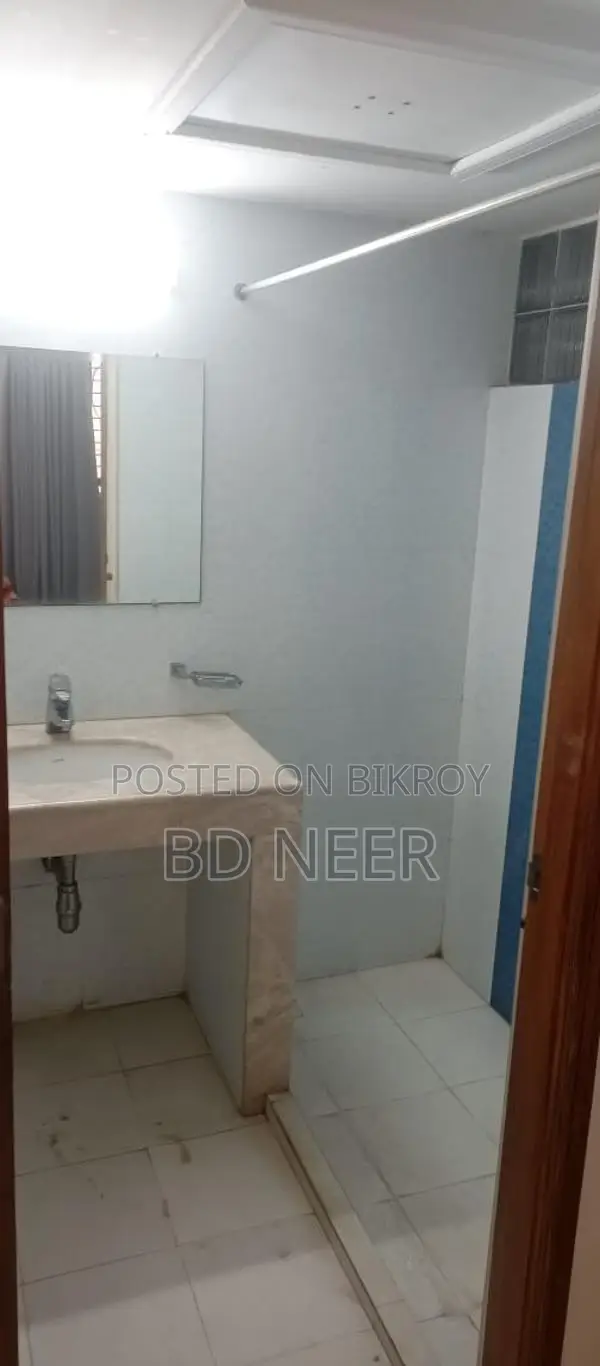 very well fully furnish apt rent in Gulshan