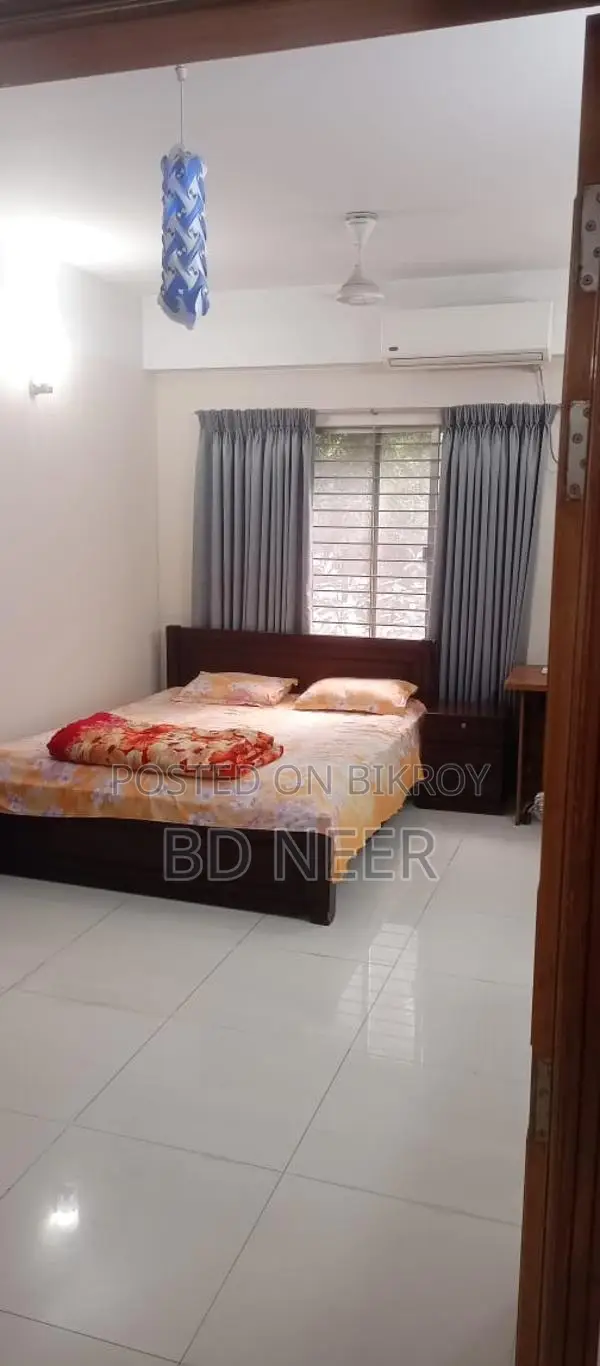 very well fully furnish apt rent in Gulshan
