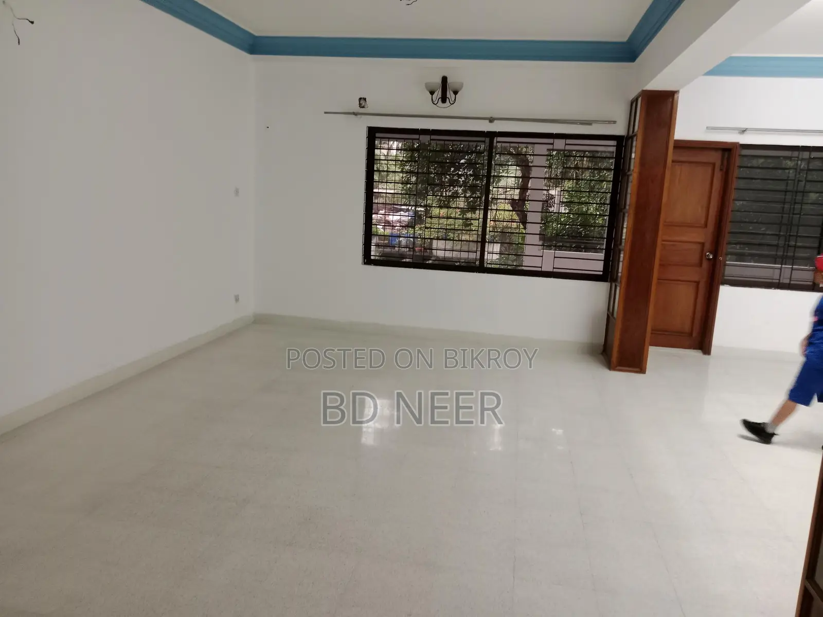 3050 sft 4 bed room apt available in Gulshan 2
