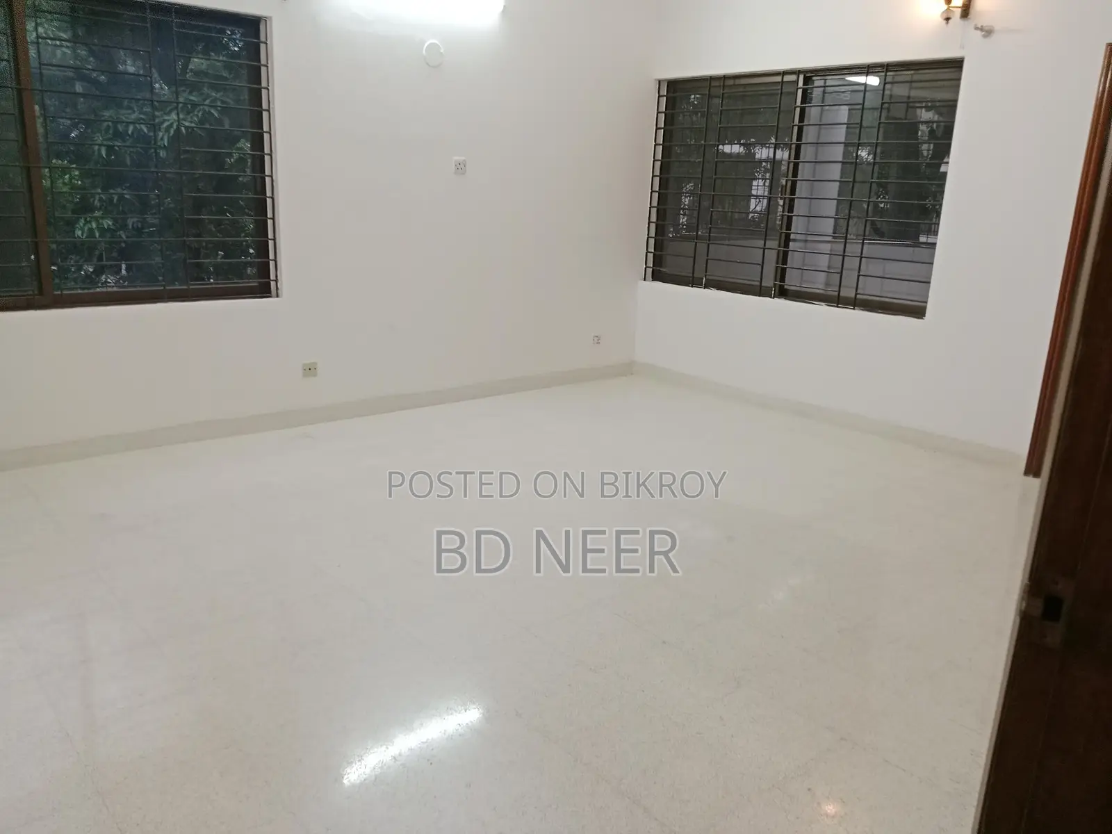 3050 sft 4 bed room apt available in Gulshan 2