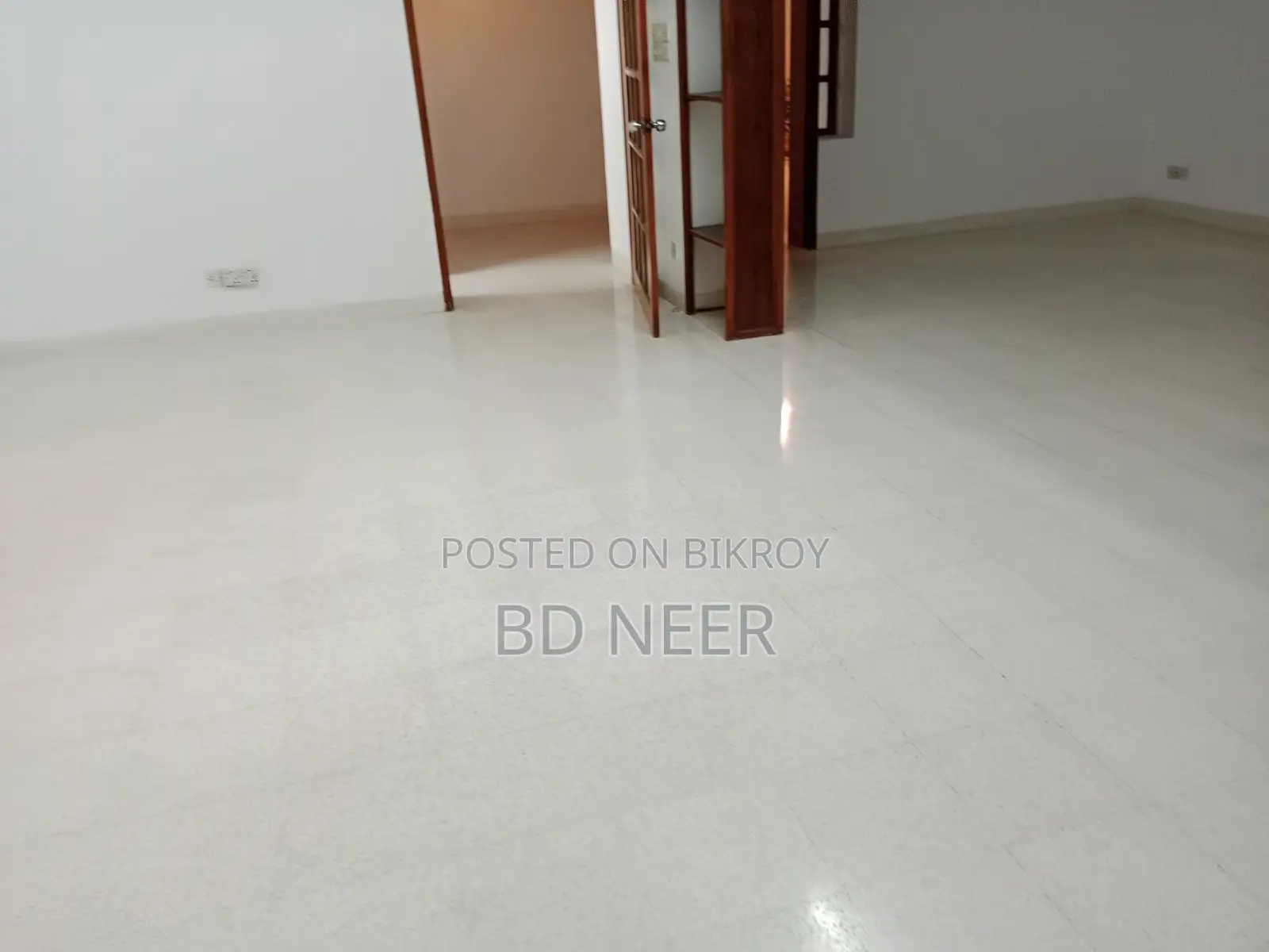 3050 sft 4 bed room apt available in Gulshan 2