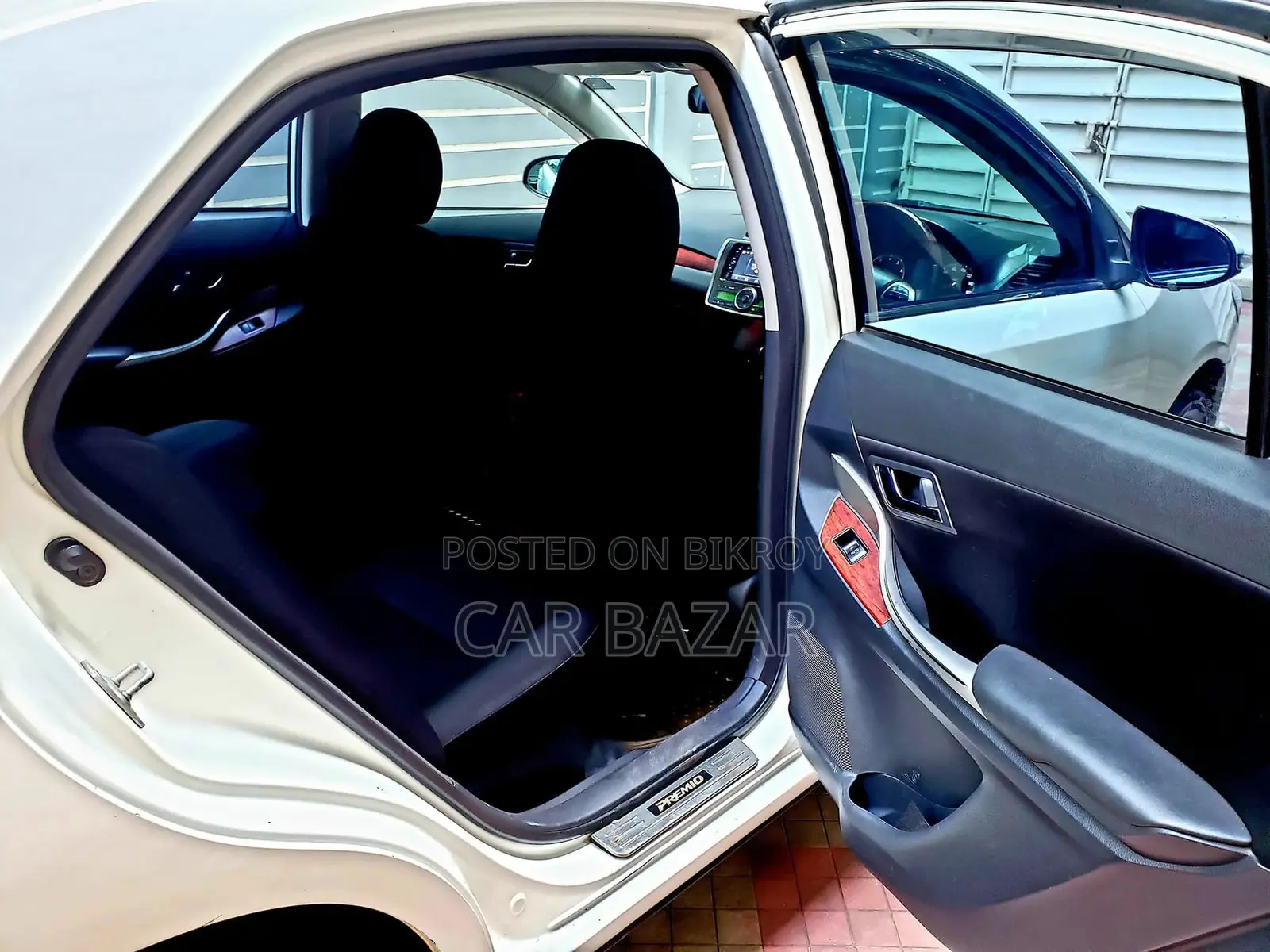 Toyota Premio G PACKAGE 2012