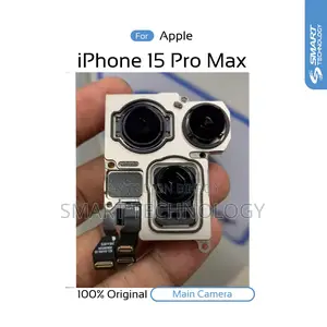 iPhone 15 Pro Max এর ব্যাক মেইন ক্যামেরা মডিউল