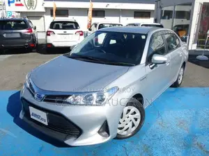 Toyota Axio Hybrid EX package 2021