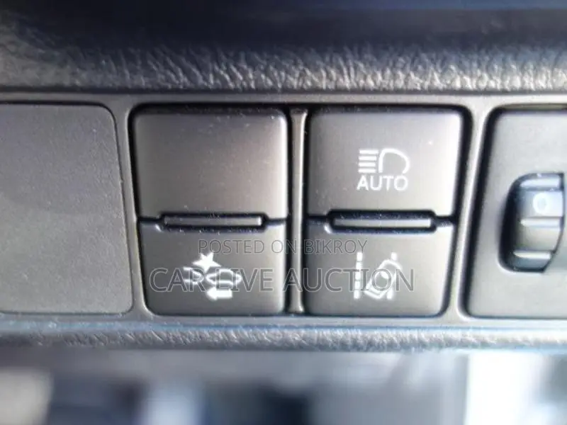 Toyota Axio Hybrid EX package 2021