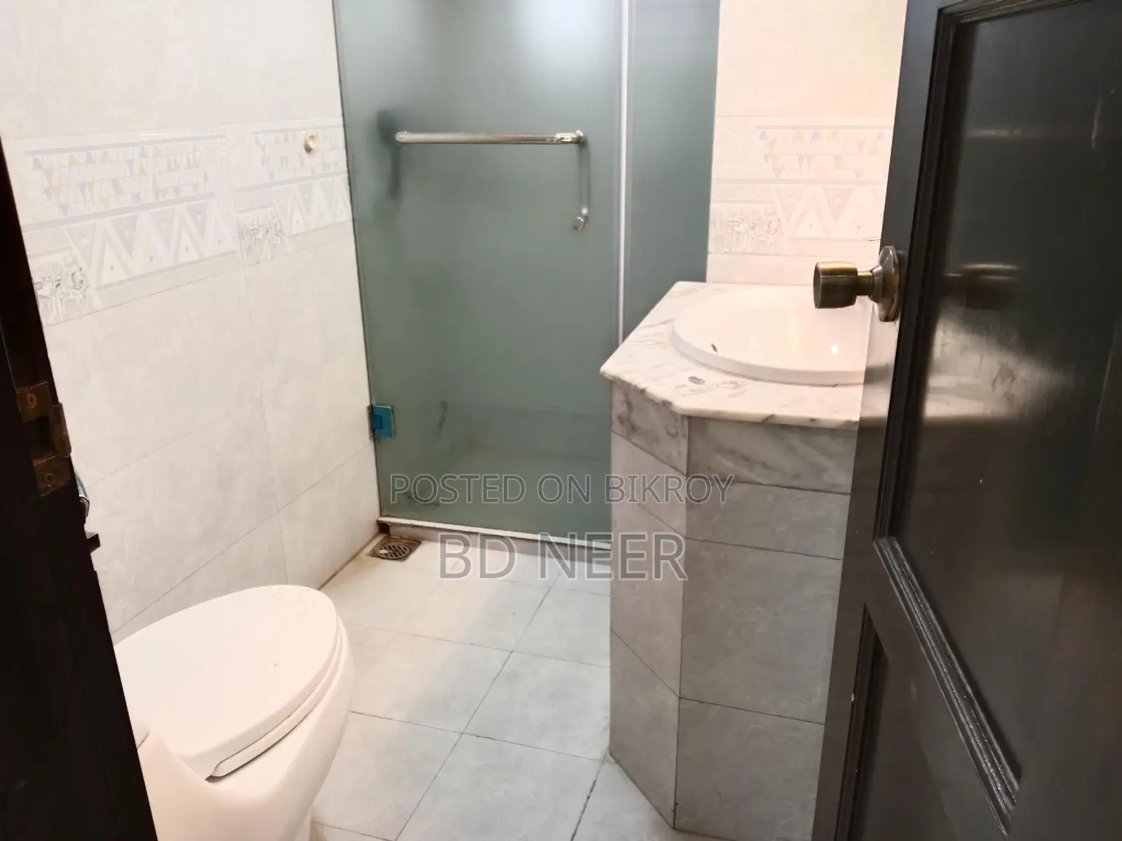wonderful 3500 sft 4 Bed room apt rent in Gulshan 2 North side