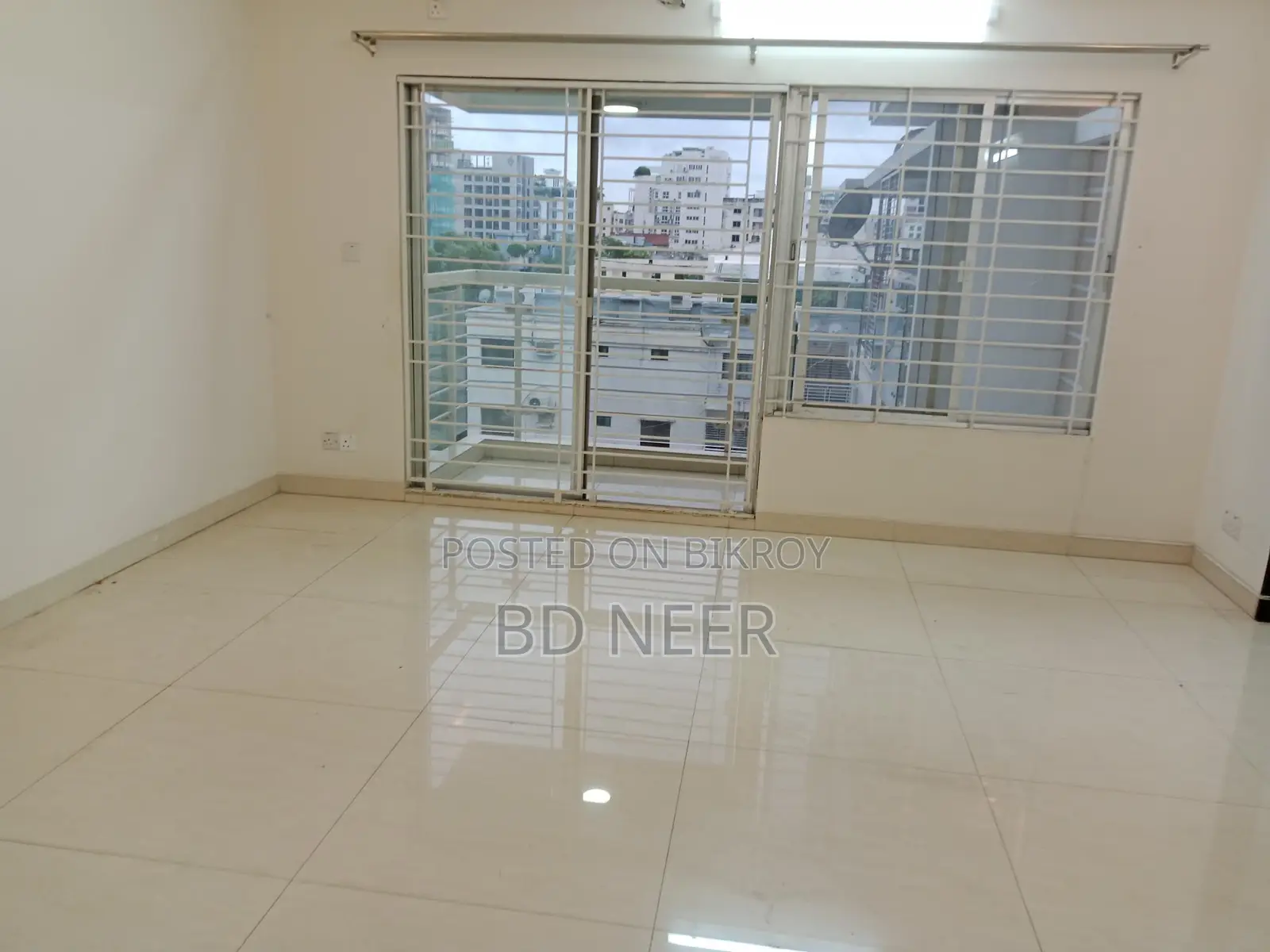 wonderful 3500 sft 4 Bed room apt rent in Gulshan 2 North side