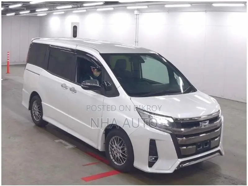 Toyota Noah SI -WXB (2P) 2021