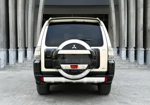 Mitsubishi Pajero V93 Gls 3.0L 2008
